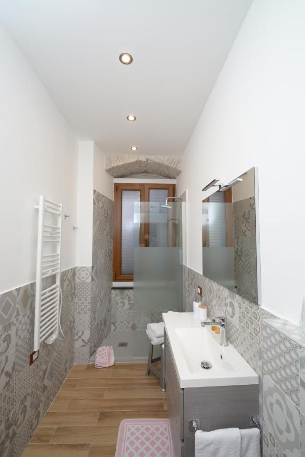 Apartment Vico Durazzo Genoa